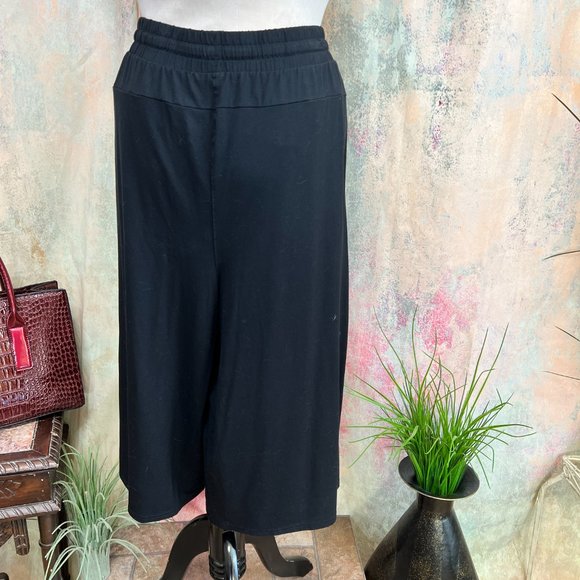 📌Tek Gear Rayon Mix Very Comfy Culottes with Elastic Waistline and Pockets - Picture 2 of 16